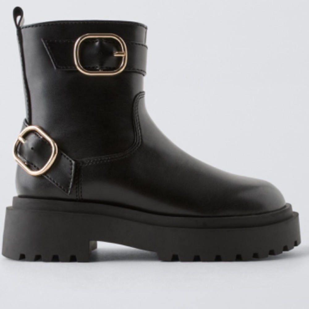 ZARA  Black Ankle Boots with twin Buckles - Starfit Technical Insoles